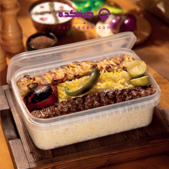نمونه جاگیری غذا در ظرف یکبار مصرف دو لیتری ۲۰۰۰ سی‌سی آرین مناسب مایکروویو